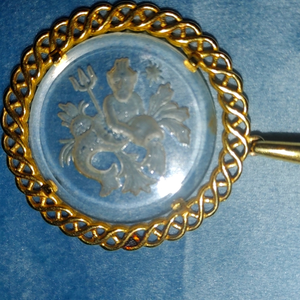 1960 Vintage Zodiac Medellin (Aquarius)